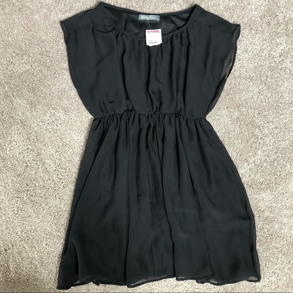 NWT! Black Short Dress Size Small